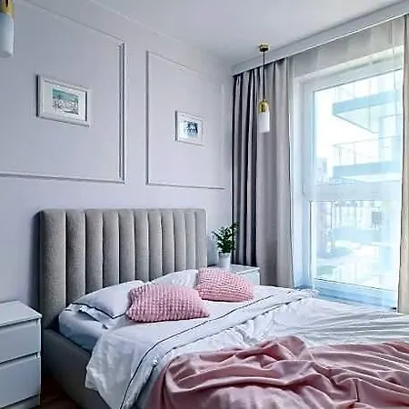 Old Town - Angielska Grobla Otel 3*